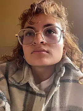 Emily_fiori 即時 XXX 聊天