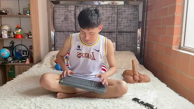 Živý XXX chat Andy_Belier23