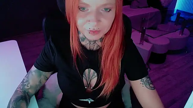 InesGoldn Live XXX chat