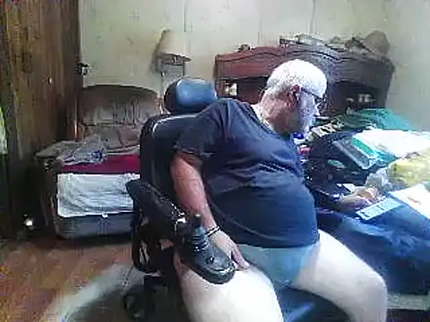 Chatroom XXX en direct de hearseguy77