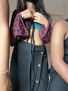 AIR_Hostes Adlı Modelin Canlı XXX Sohbeti