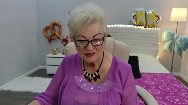 KayleSmoll Obrolan Langsung XXX