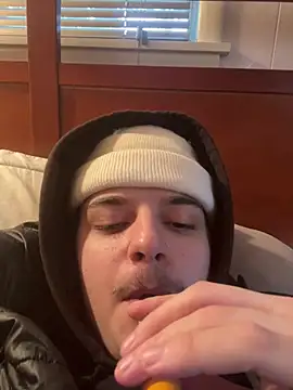 CarmeloA 라이브 XXX 채팅