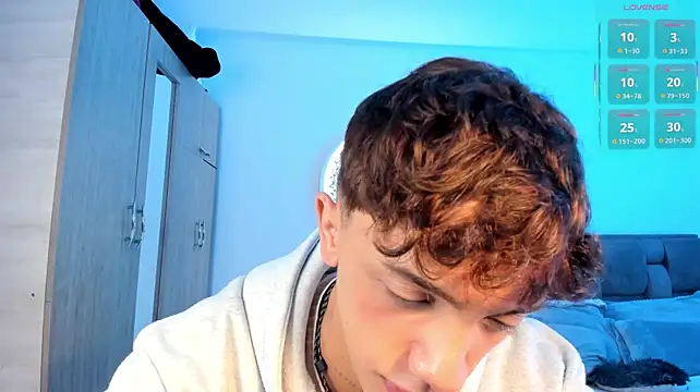 Timothy_ros Live XXX-Chat