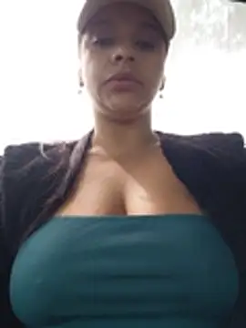 Chat XXX Live Layla-daring