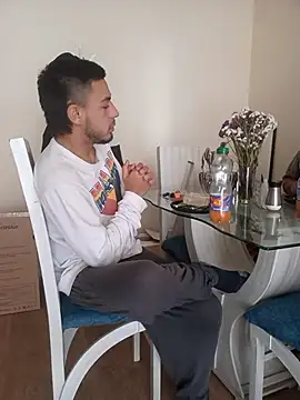 Taylor_DiamondBoy's Live XXX Chat