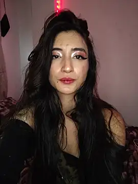 Tahara_Romanov_ Chat XXX in diretta