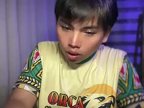 Živý XXX chat QueenOfPain19