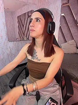 Chat XXX en directo de Elodiee_Roussee