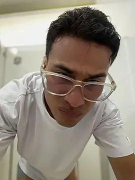 XXX chat uživo modela TavoHot_