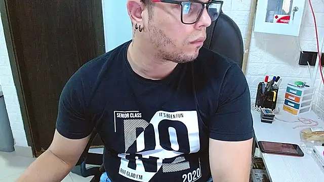 Realjoel01 – Naživo XXX chat