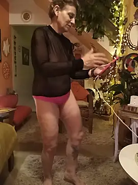 Elianarol 现场XXX聊天
