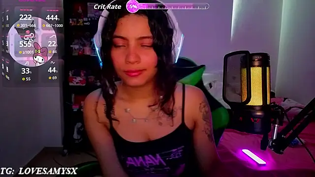 Lovelyamyy's Live XXX Chat