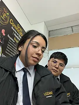 Онлайн чат XXX Angela__05