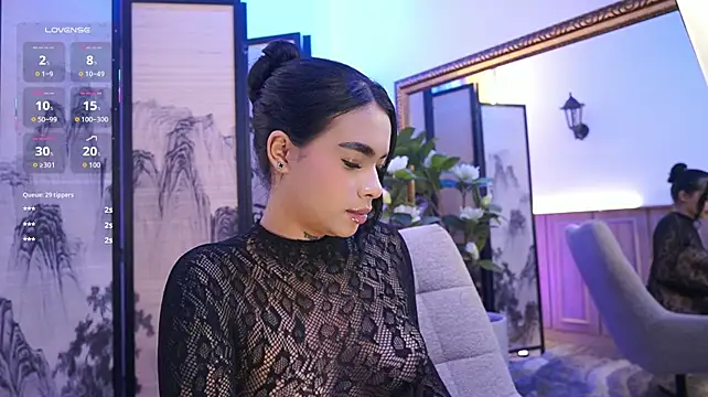 MeganLowell XXX чат на живо