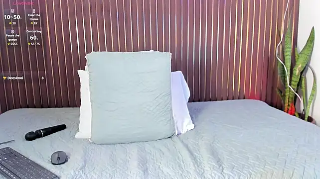 mia_pineda's Live XXX Chat