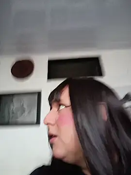 Chat +18 de cosmicwind ao vivo