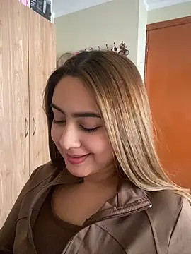 Chat XXX en directo de Miabonnett_