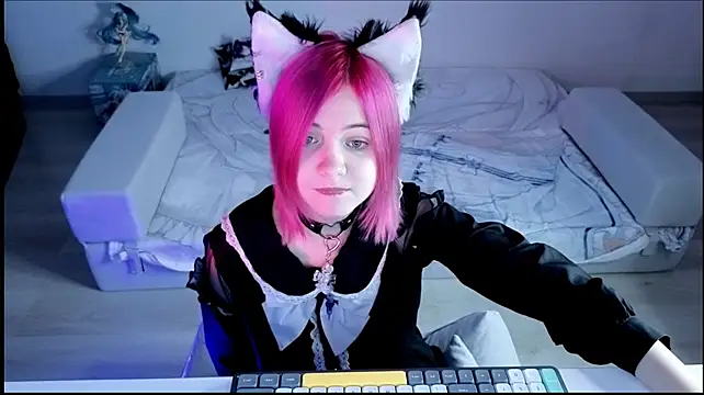 Hikkacat live XXX chat