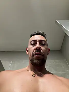 แชท XXX สดของ dantedesirexx