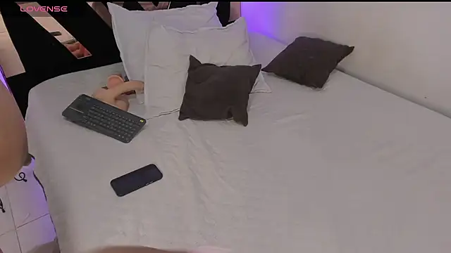 Alenajonesn Live XXX chat
