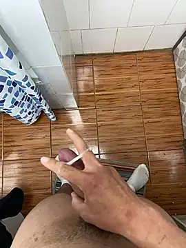 tula_chyk লাইভ XXX চ্যাট
