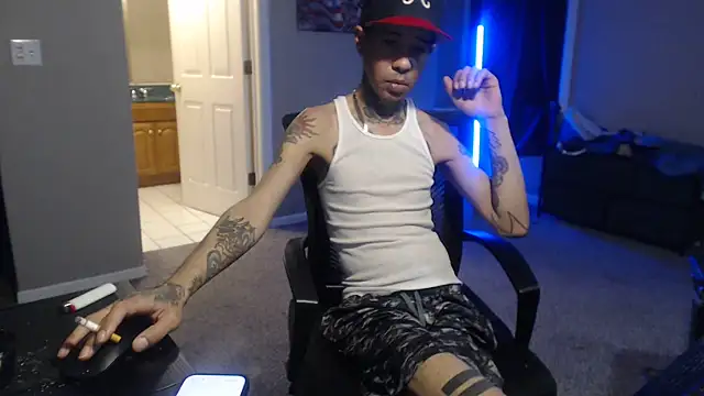 Michigan9000 Live XXX-Chat