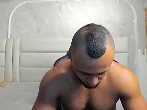 Dark_lennox লাইভ XXX চ্যাট