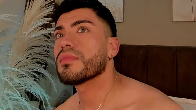 Czat XXX na żywo – Alexander_Diazz
