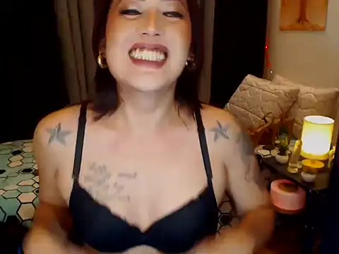 MissAgathaBeauのライブXXXチャット