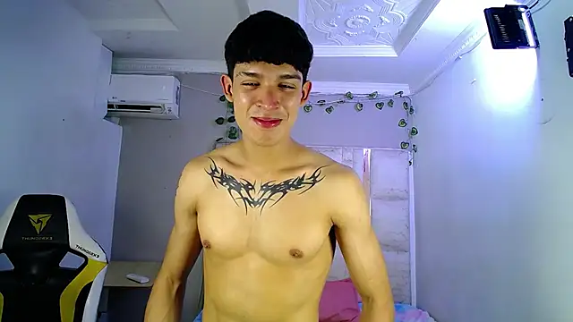 Liom_Gym's Live XXX Chat