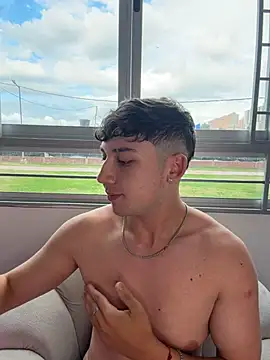 OLIVER_K – Naživo XXX chat