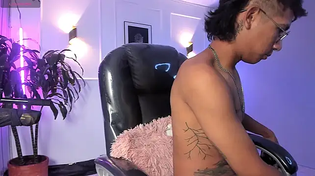 Chat +18 de Harry04_ ao vivo