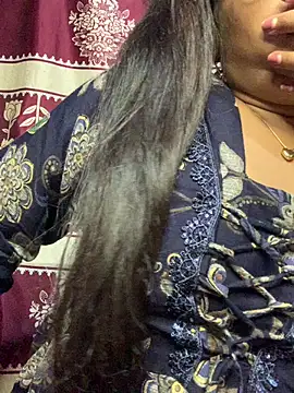 Arpita-20's Live XXX Chat