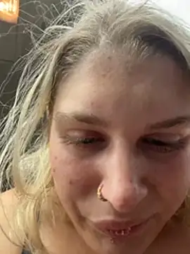 SassynNatty's Live XXX Chat