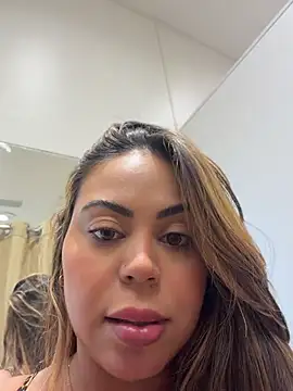 Chat +18 de lariic ao vivo