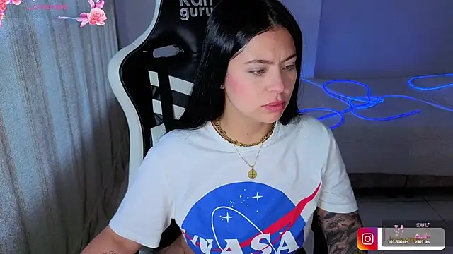 Victoryyy_'s Live XXX Chat