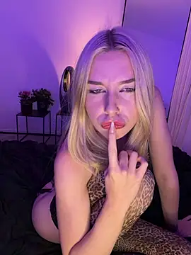 VeraSerephina's Live XXX Chat