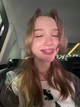 bambi_lu Chat XXX in diretta