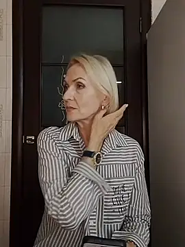 MichelleSolis: вебкам-шоу