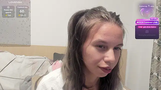 Emma_Tiny69's Live XXX Chat