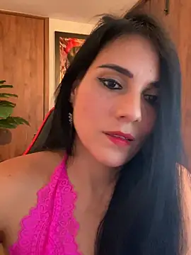 Miaswwe Chat XXX live