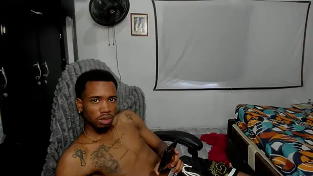 Kofi_exotic_2 라이브 XXX 채팅