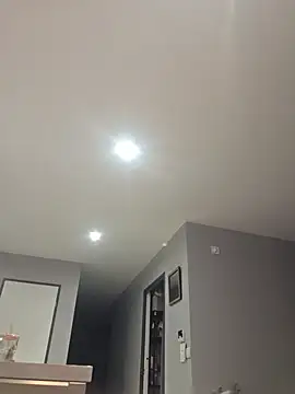 JuneLaFrenchie's Live XXX Chat