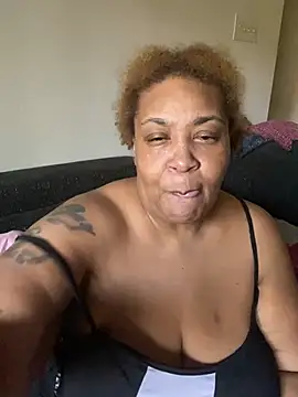 Chat XXX en directo de KITTYKATTPUR