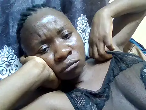 XXX chat uživo modela ToxicDoll01