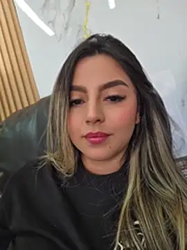 CelesteBlaze_ élő XXX-chatje