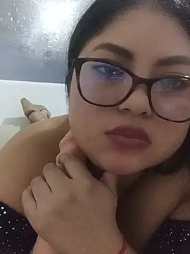 naylamck Chat XXX live