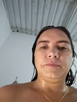 Chat XXX ao vivo de Charlott_smi