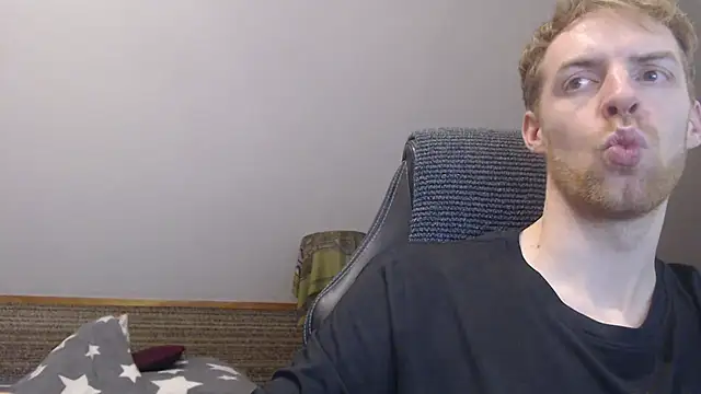Milkyman7n Live XXX chat